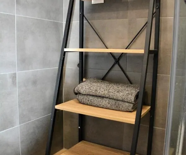 아파트 Blizej Chmur Blisko Centrum